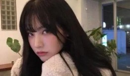 娱乐吃瓜酱头像女生,揭秘娱乐吃瓜酱头像背后的魅力女生