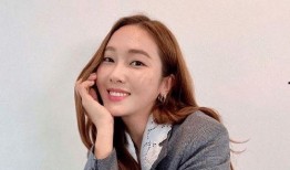 郑秀妍最新爆料新闻事件,揭秘娱乐圈惊人内幕