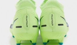 足球鞋gt最新爆料图,设计革新，性能升级，揭秘未来战靴风采